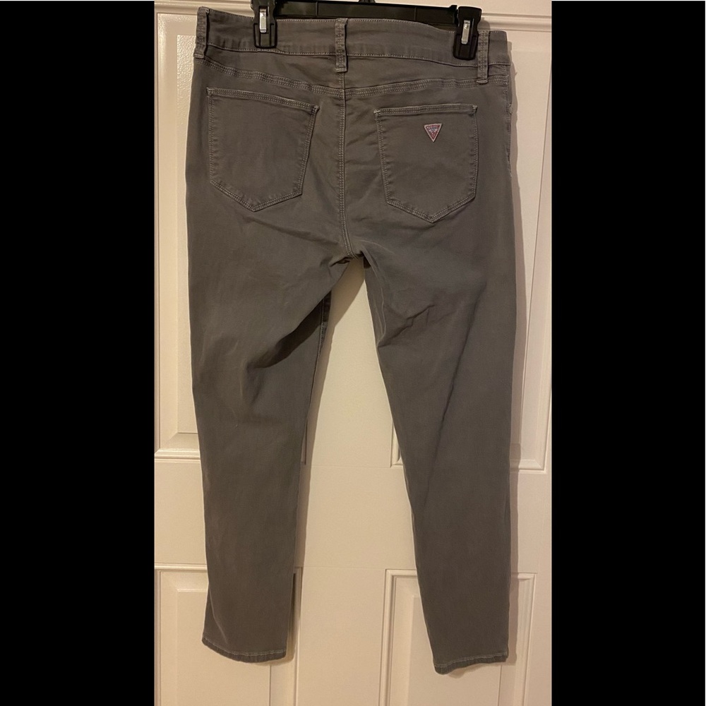 Guess Jeans, gray. Size 30 - Picture 2 of 6